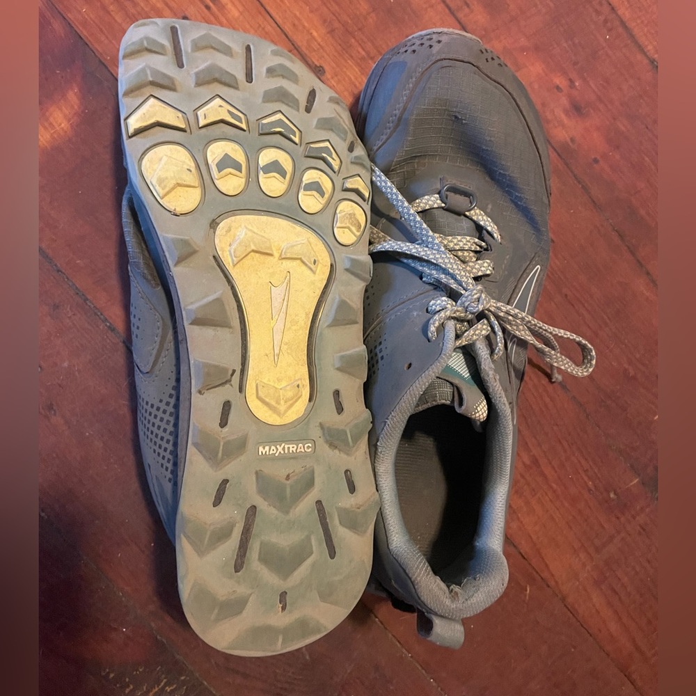 Altra Lone Peak